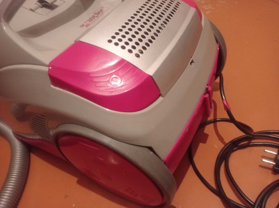 Пылесос ZEPTER MAX H2O Cleansy