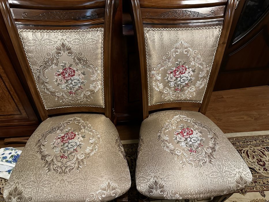 Стол стул комлект мехмонхонага сотилади