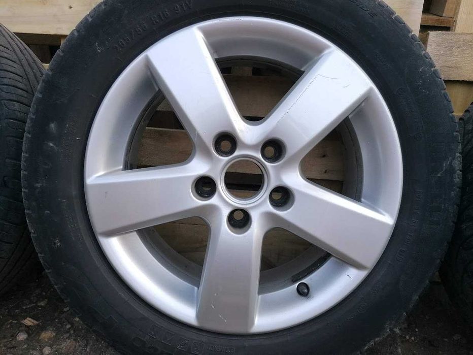 Джанти 16ки с гуми за VW