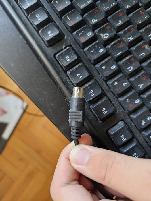 Монитор Philips VW190 + подарък