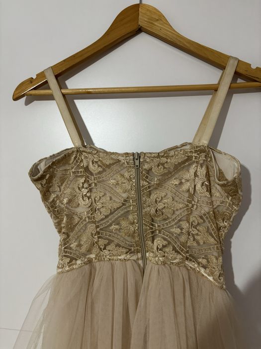 Rochie de banchet clasa a 8-a