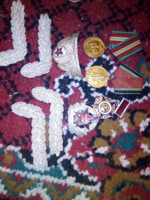 Мидали значки.для коликцанеров