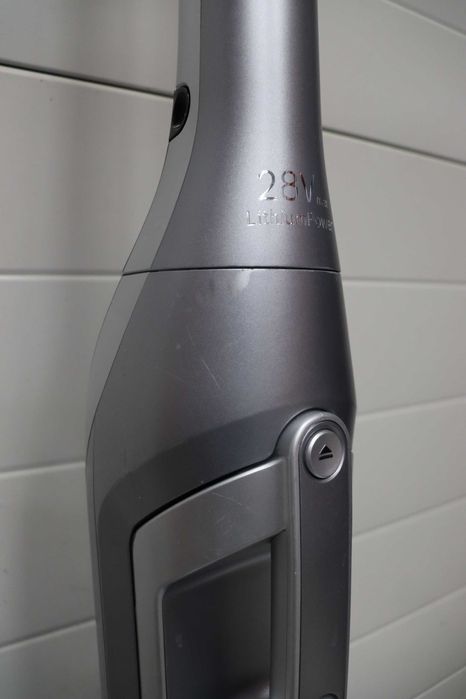 Вертикална прахосмукачка Bosch Flexxo Gen2 Serie 4 (BBH3K2801)
