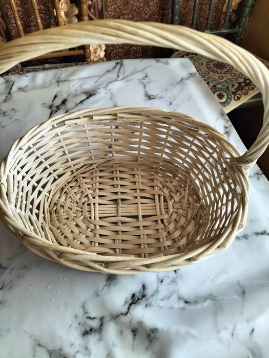 Продам корзины  плетеные.