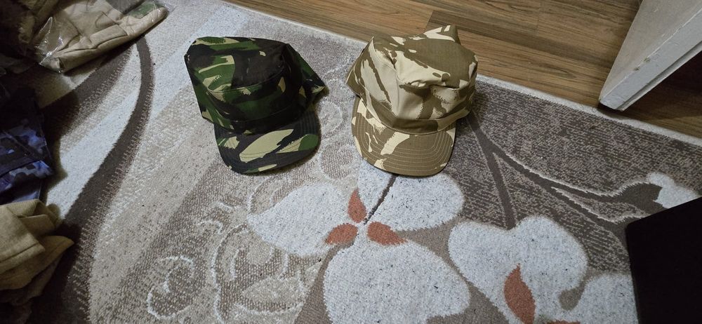 Vând capele ripstop