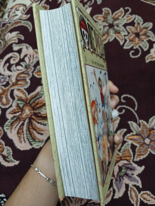 Манга one piece 1 том