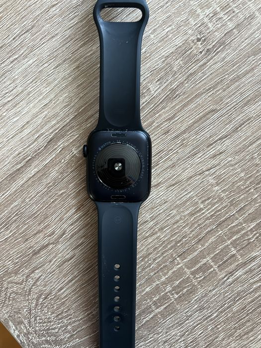 Часовник Apple watch SE2
