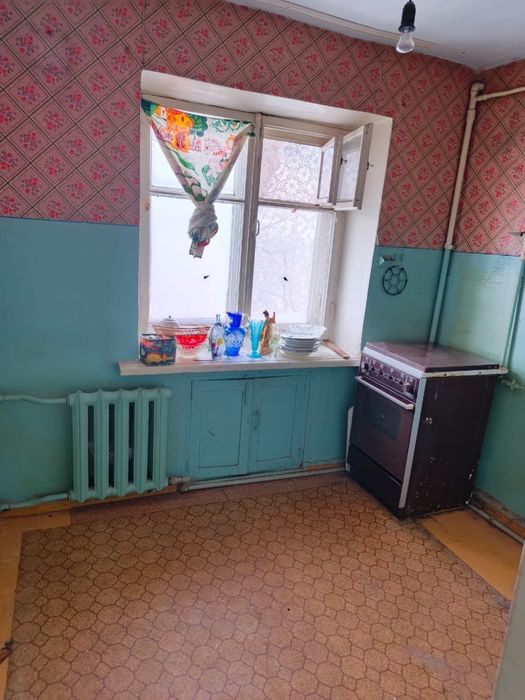 Продам 3 ком кв 44 м2 в районе 3 школы