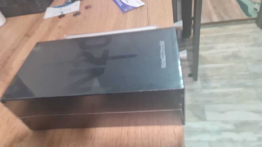 Продавам продавам самсунг Galaxy note 20 ultra с 512 GB вградена памет