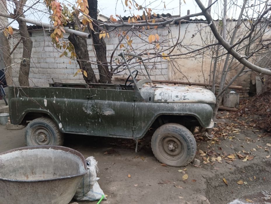 УАЗ в разборе с запчастями