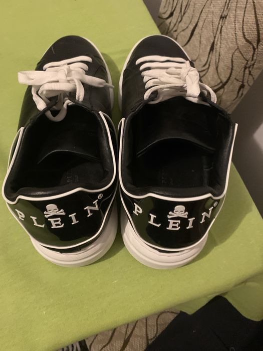 Vand/schimb Tenisi Philip Plein marimea 43 Originali