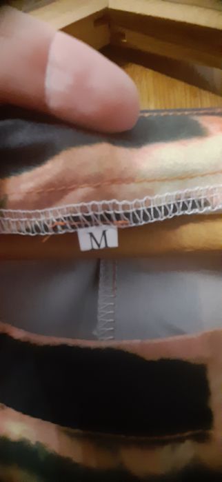 Нова лятна дълга рокля М, в свежи цветове