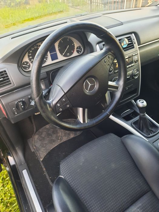 Mercedes B class 180