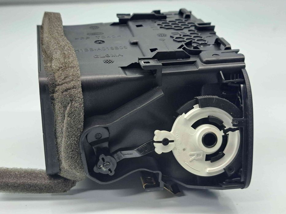 Grila aerisire dreapta Ford Fiesta 8 [Fabr 2017-2025] OEM