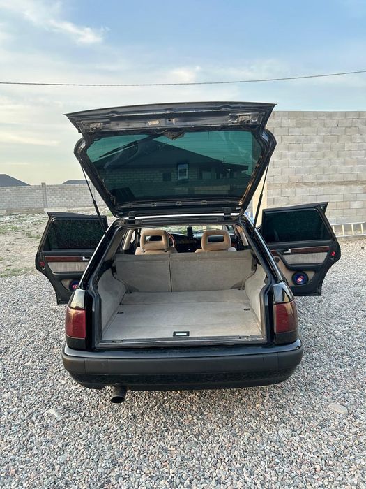 Продам Ауди 100.