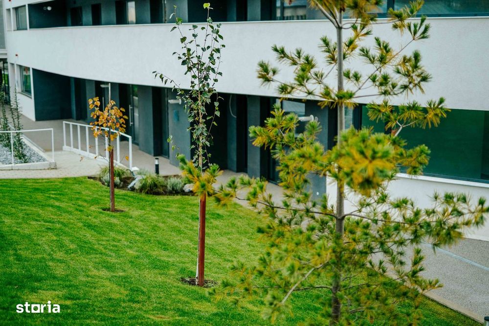 Spatii comerciale Avanera Suceava, parter si demisol, 2.600 euro/mp