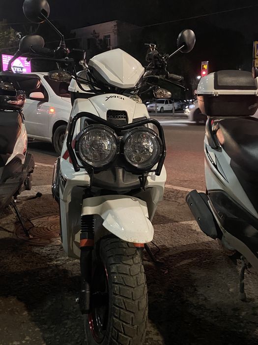 Продам мопед бумер