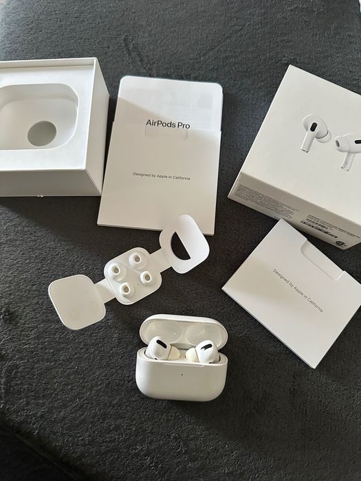 Casti Apple Airpods pro