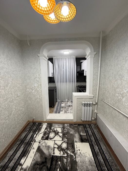 3 xona  3 qavat Amir Temur kuchasida