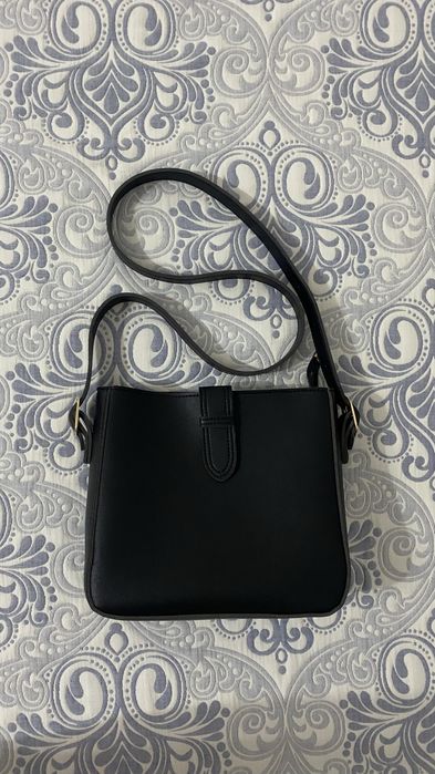 Сумка черная почти новая