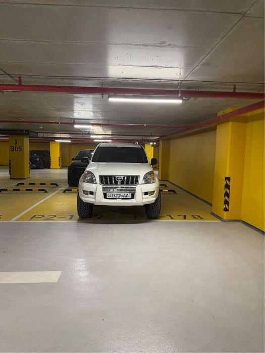 Toyota land cruiser 120 prado