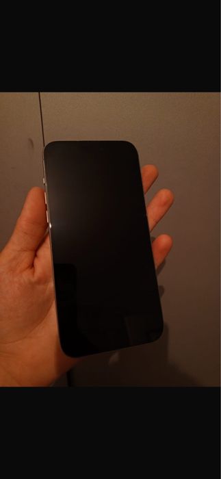 Продам айфон 15 про макс