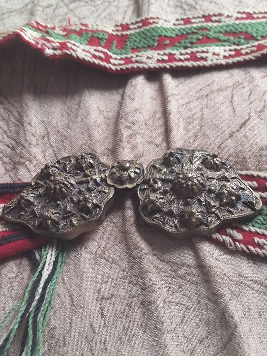 Пафти със колан  сребърни -(сачан))