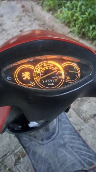 Peugeot V-CLIC 49M³