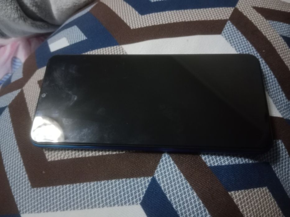 Продам телефон Vivo y12s