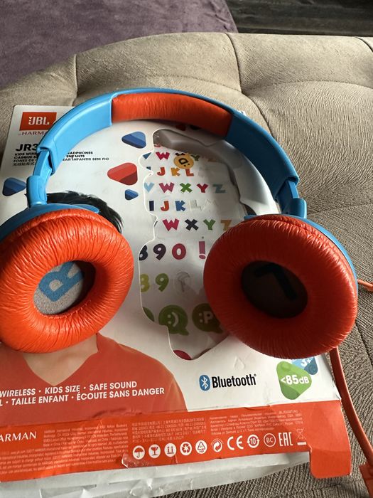 детски слушалки JBL