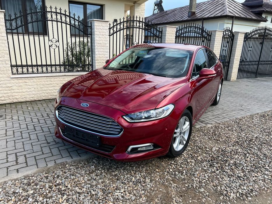 Ford Mondeo Carte Service la FORD, Piele , Navi ,2 Chei , TITANIUM ,Factura cu KM!