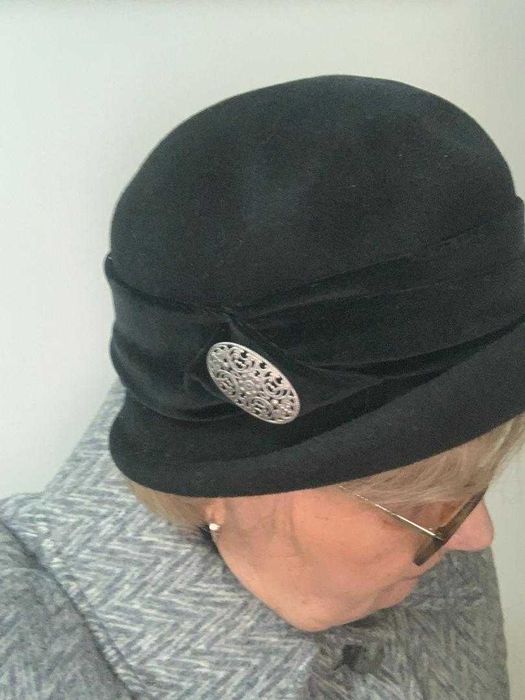 Palarie de fetru neagra