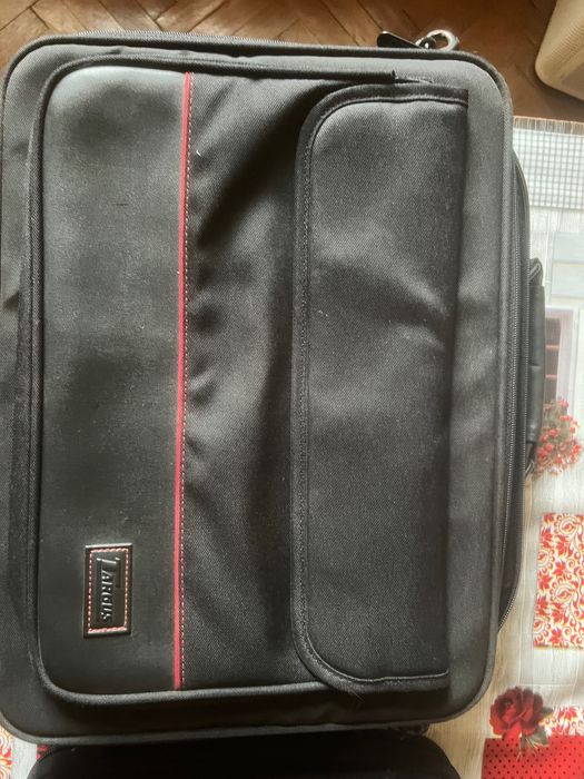 3 чанти за лаптоп 15’