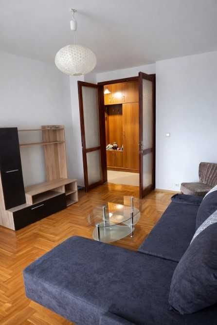 Тристаен апартамент под наем Младост 3