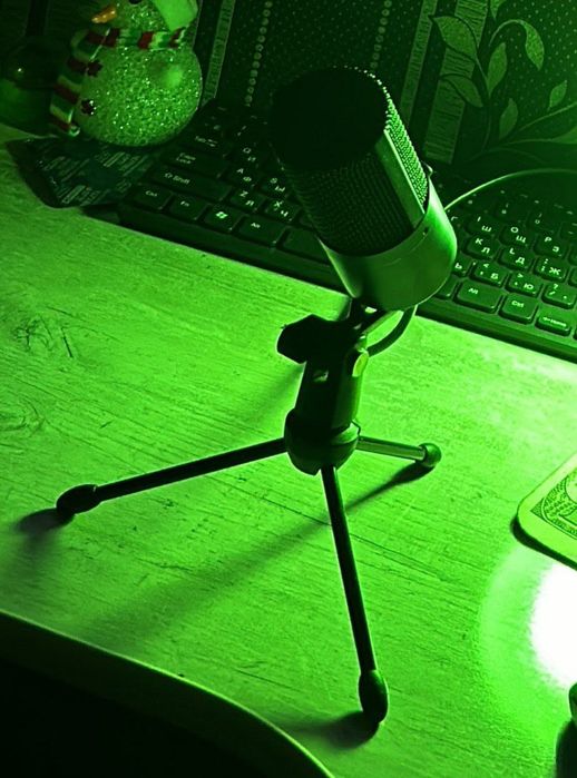 Микрофон FifineK669