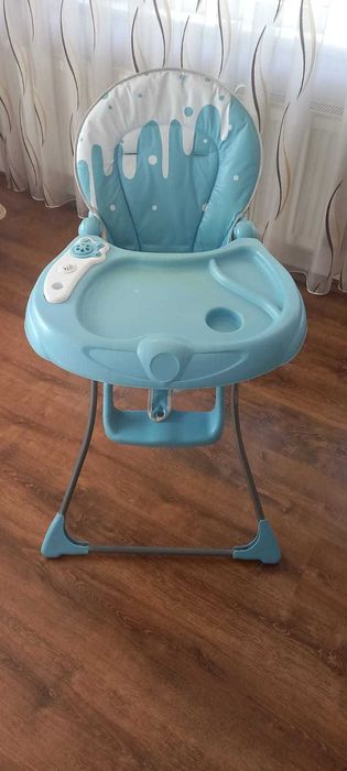 Бебешка люлка и столче за хранене