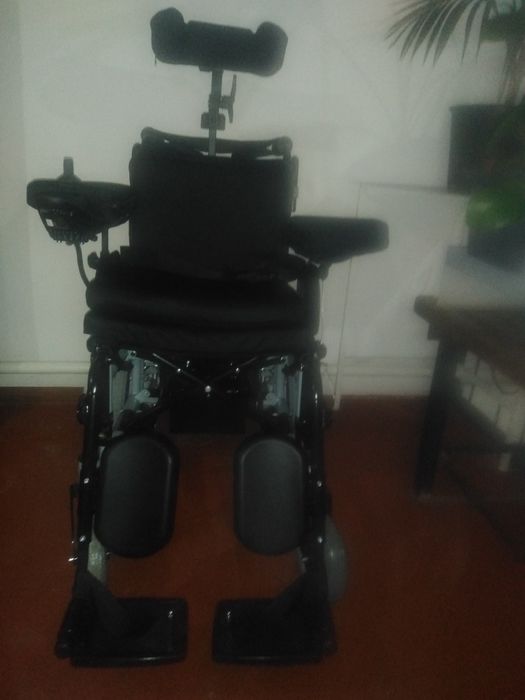 Инвалидная коляска!
