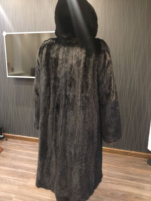 Продам! Норковую шубу