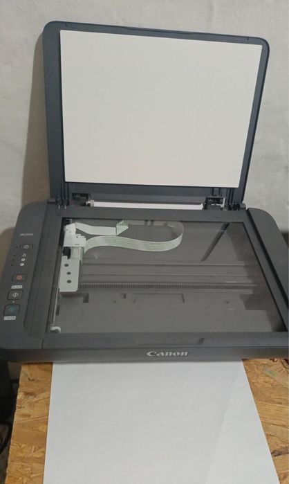 Принтер Canon Pixma MG2541S сосстояние отличное.