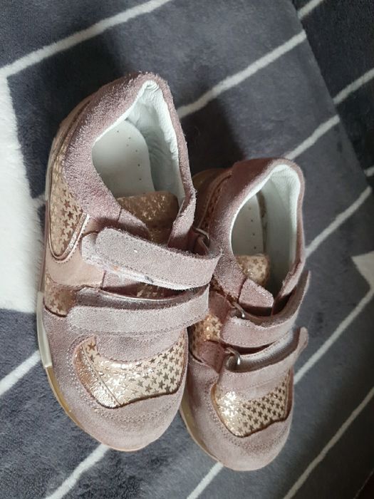 Балетки Zara, одевали дома