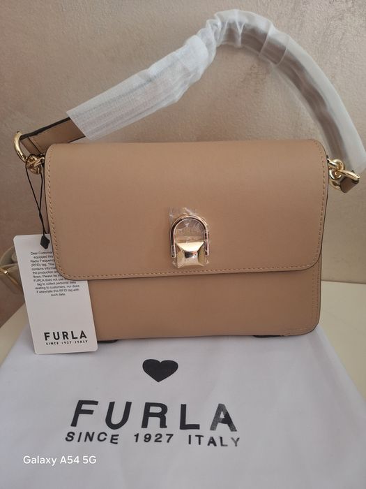 Дамска чанта Furla