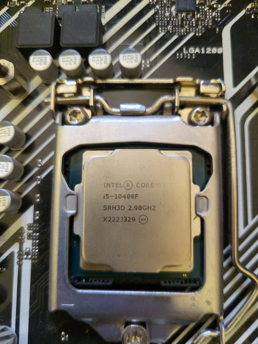 Игровой комплект I5 10400F
