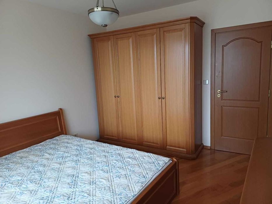 Тристаен апартамент Медицинска академия