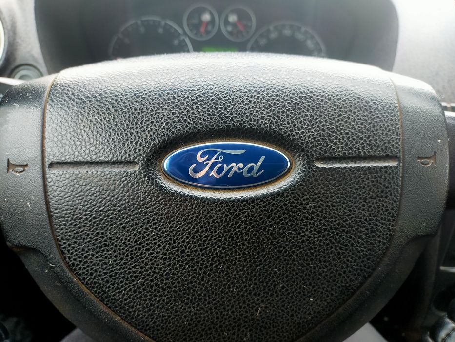 Продам автомашину Форт фюжен