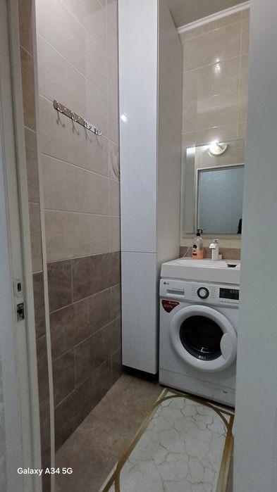 Продаётся 2-хкомн квартира