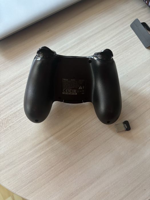 Контролер Trust Bosi