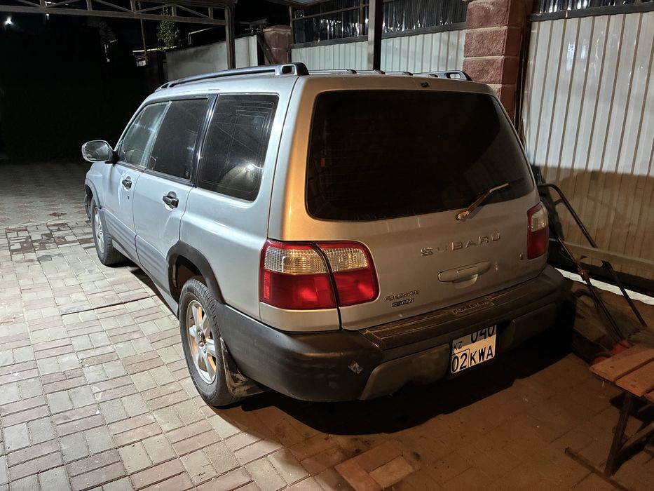 Subaru Forester, 2001