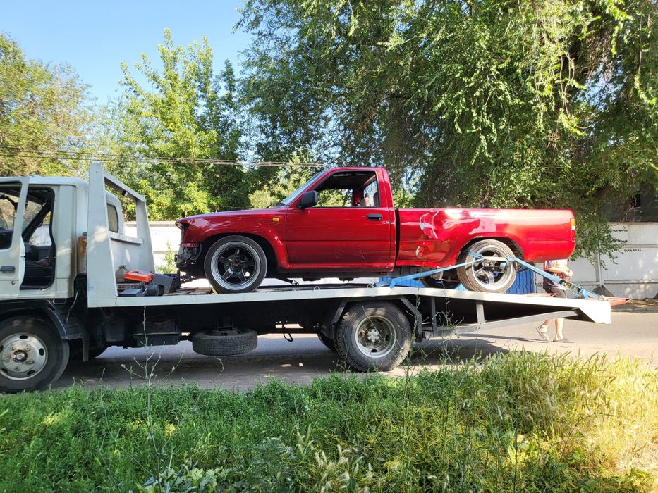 Эвакуатора лехковых и грузовых авто спец техники 4х4 и 6х6 приват пере