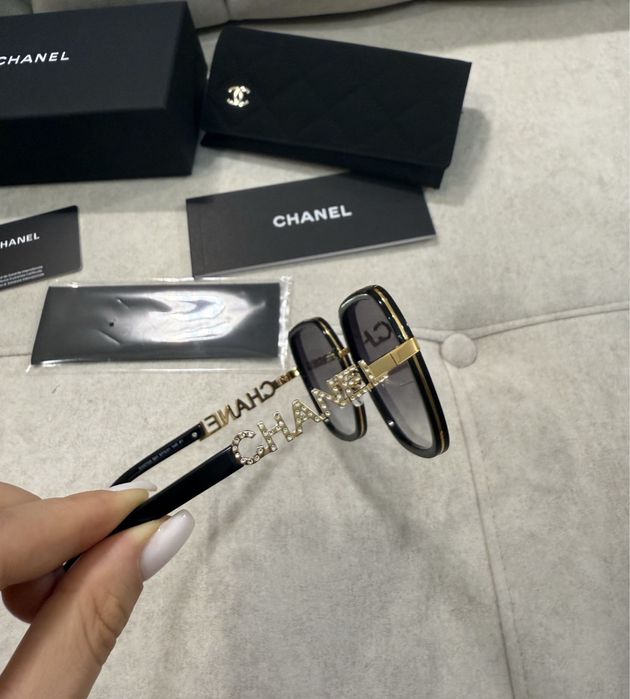Очки Chanel с упаковкой