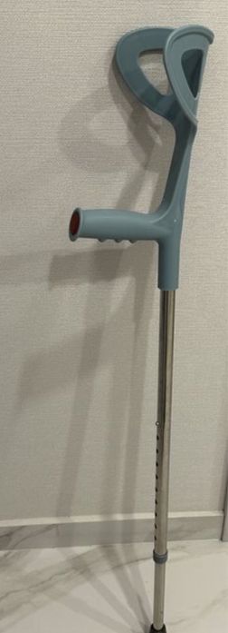 Трость сатылады подлокотникпен